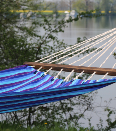 Hängematte mit Spreizholz blau/violette