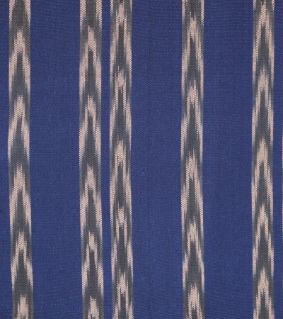 Marin mit Ikat