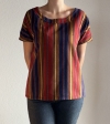 T-Shirt mit weitem Rundhals