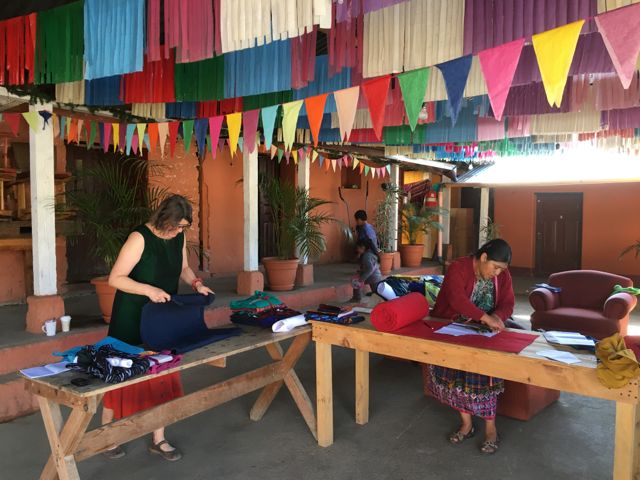 El Tucan frauen_power_im_workshop